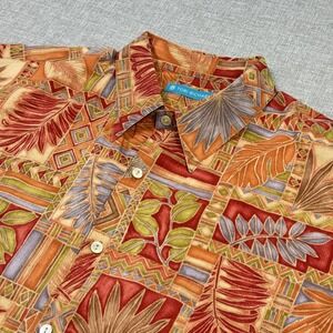 Tori Richard Shirt Mens Large Orange Floral Short Sleeve Button Up Relaxed Fit